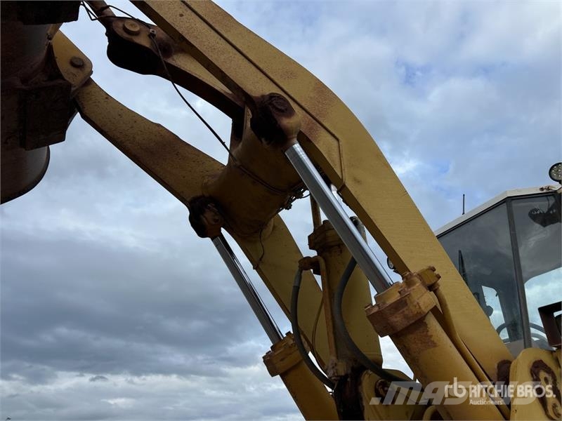 CAT 966F Tekerlekli yükleyiciler