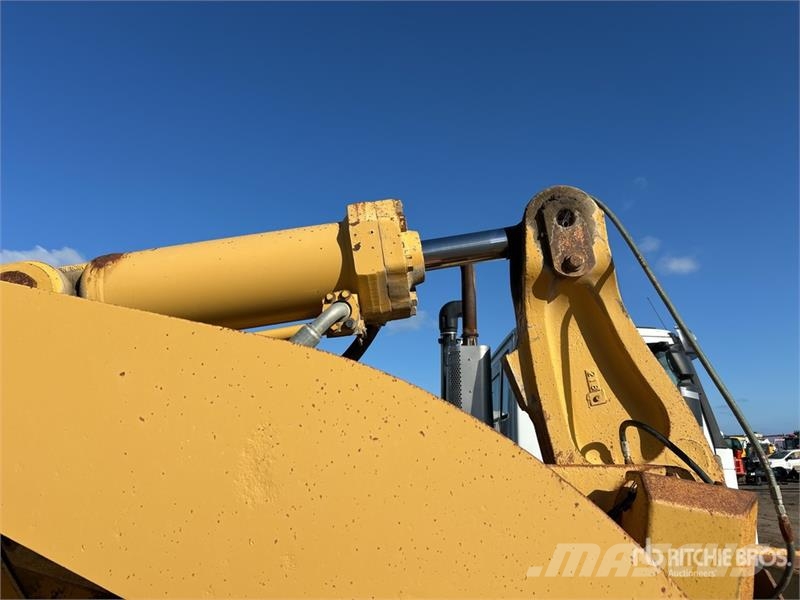 CAT 966G Series II Tekerlekli yükleyiciler