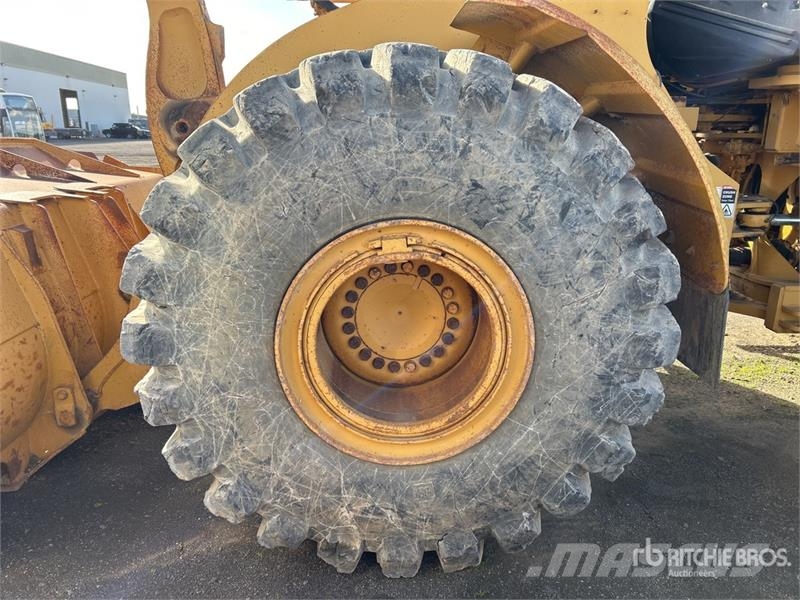 CAT 966G Series II Tekerlekli yükleyiciler