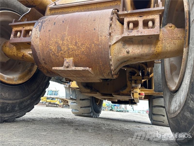 CAT 966H Wheel Loader لوادر بعجل