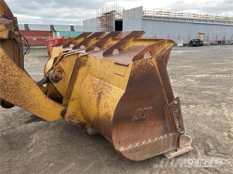 CAT 966H Wheel Loader لوادر بعجل