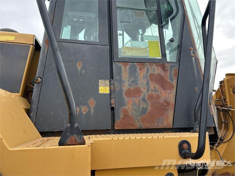CAT 966H Wheel Loader لوادر بعجل