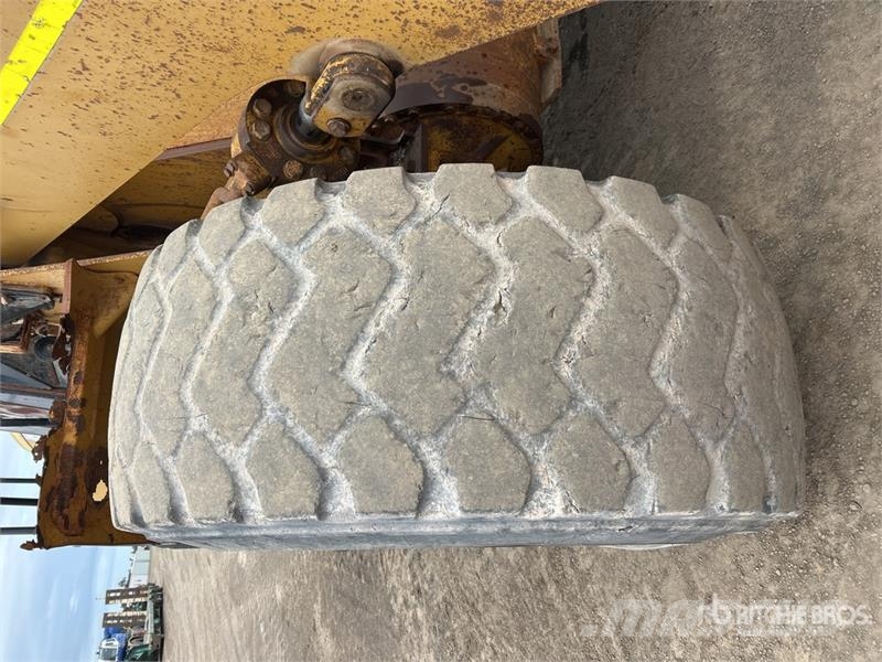 CAT 966H Wheel Loader لوادر بعجل
