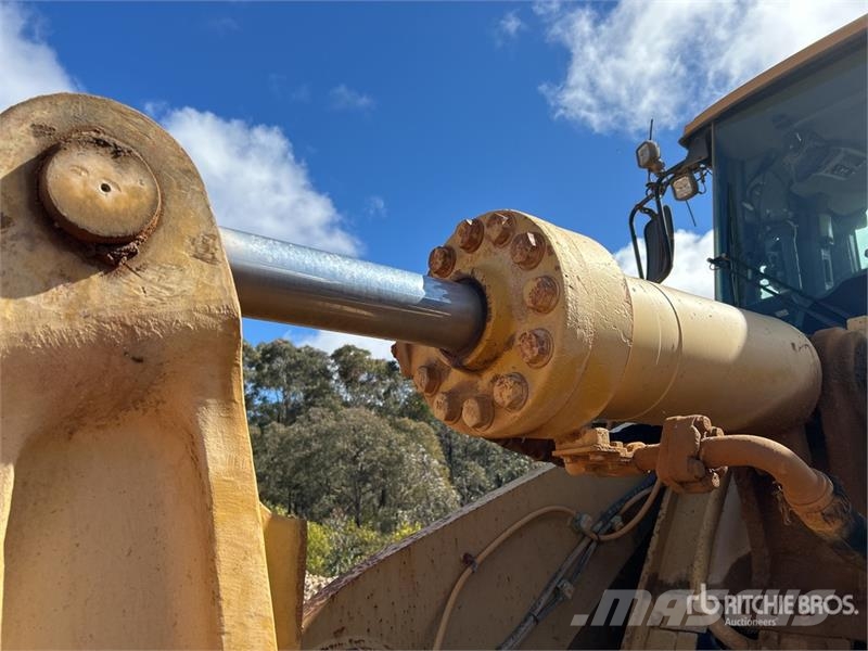 CAT 972H Wheel loaders