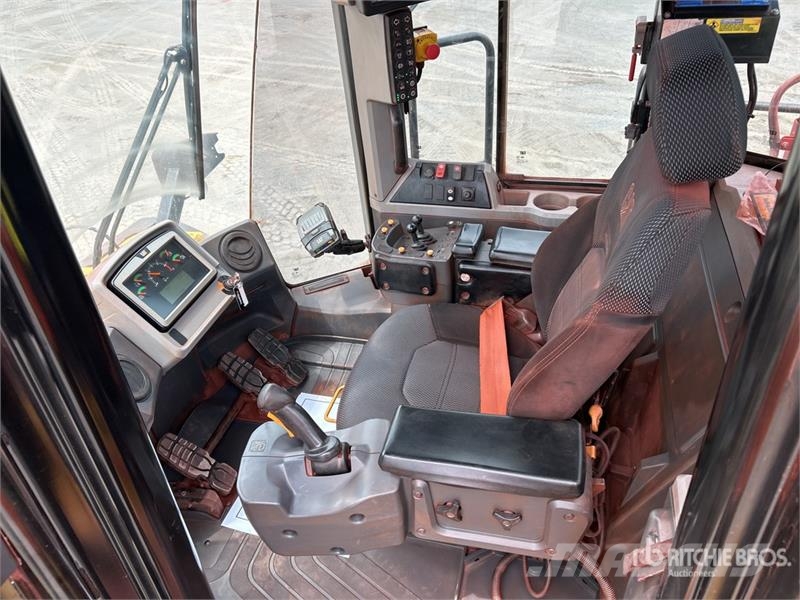 CAT 980M Wheel loaders