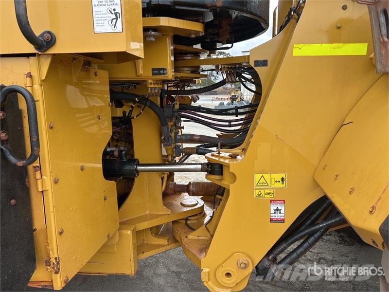 CAT 980M Wheel loaders