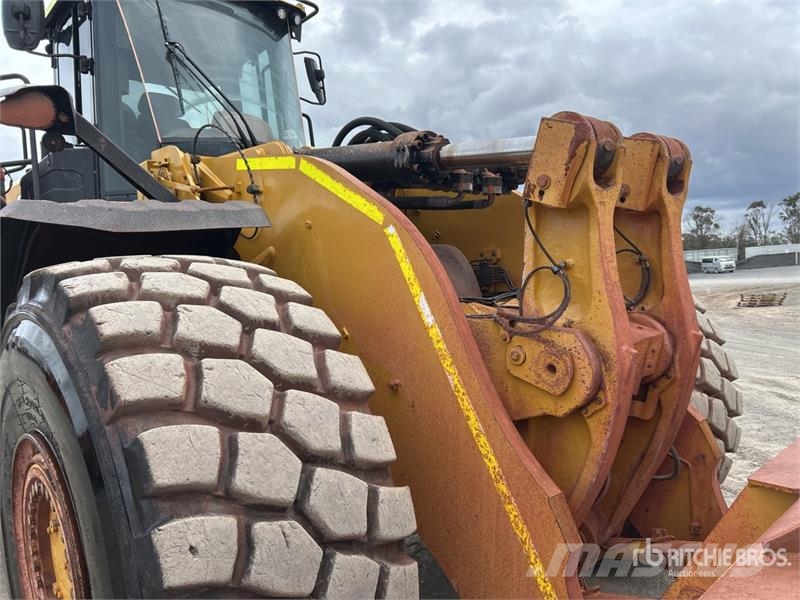 CAT 980M Wheel loaders
