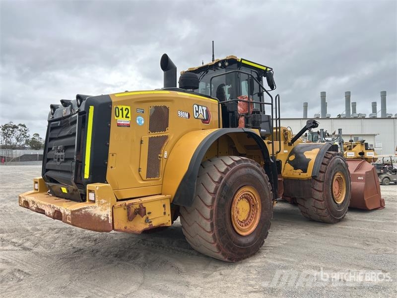 CAT 980M Iekrāvēji uz riteņiem