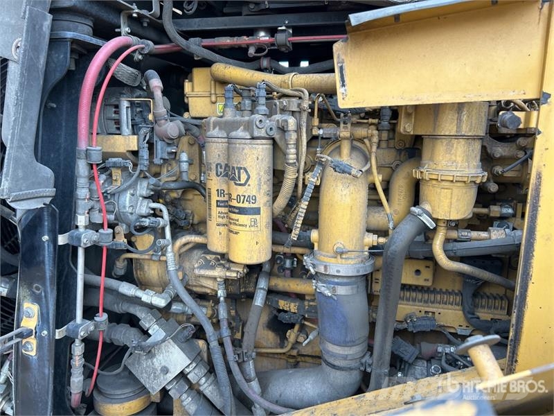 CAT 982M Wheel Loader لوادر بعجل