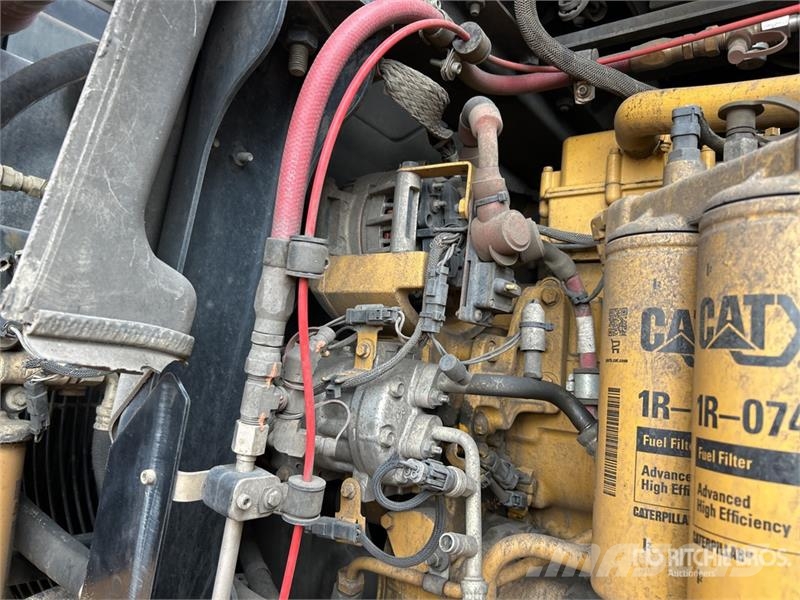 CAT 982M Wheel Loader لوادر بعجل