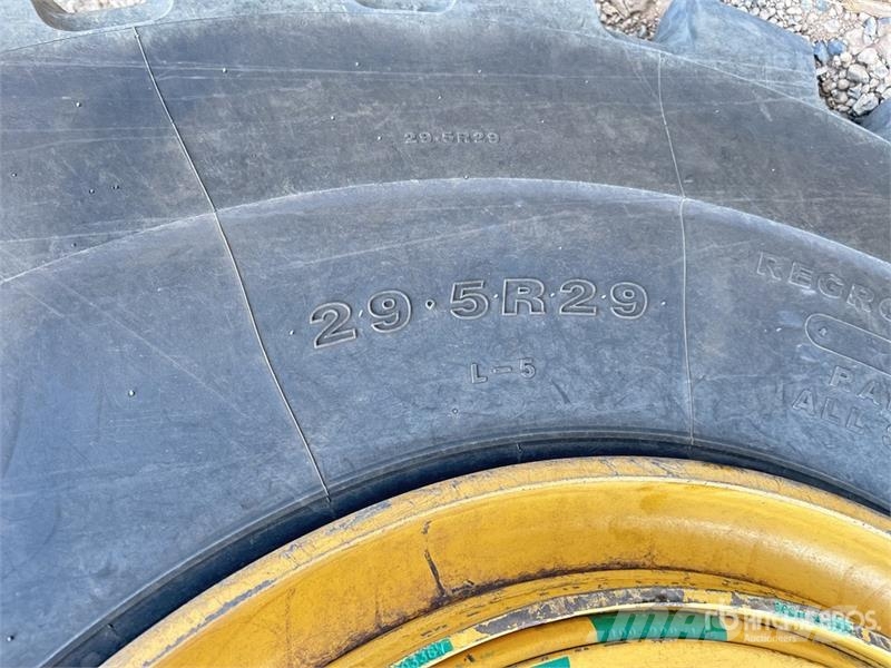 CAT 982M Wheel Loader لوادر بعجل