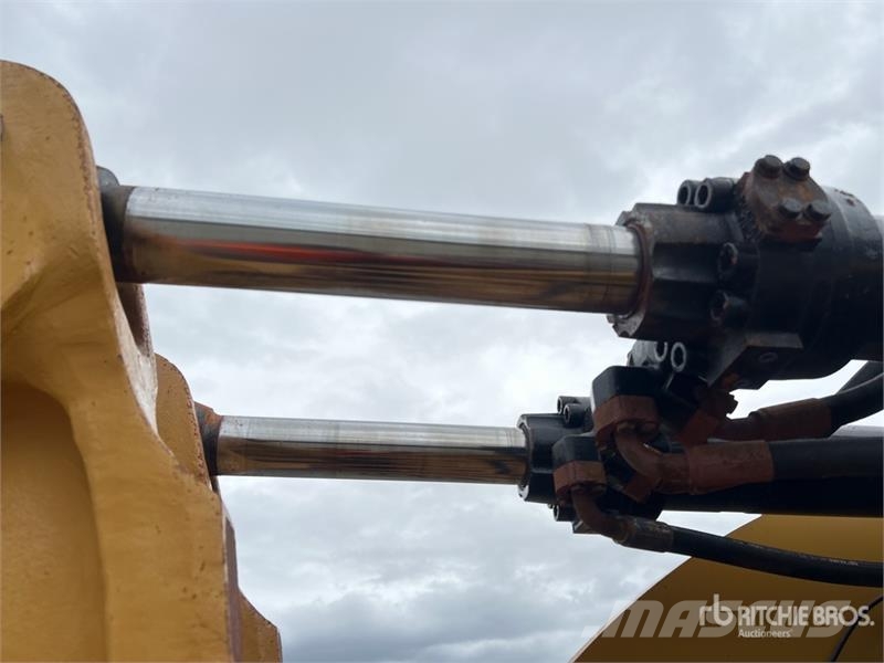 CAT 982M Wheel Loader Cargadoras sobre ruedas