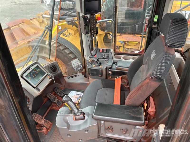 CAT 982M Wheel Loader Ładowarki kołowe