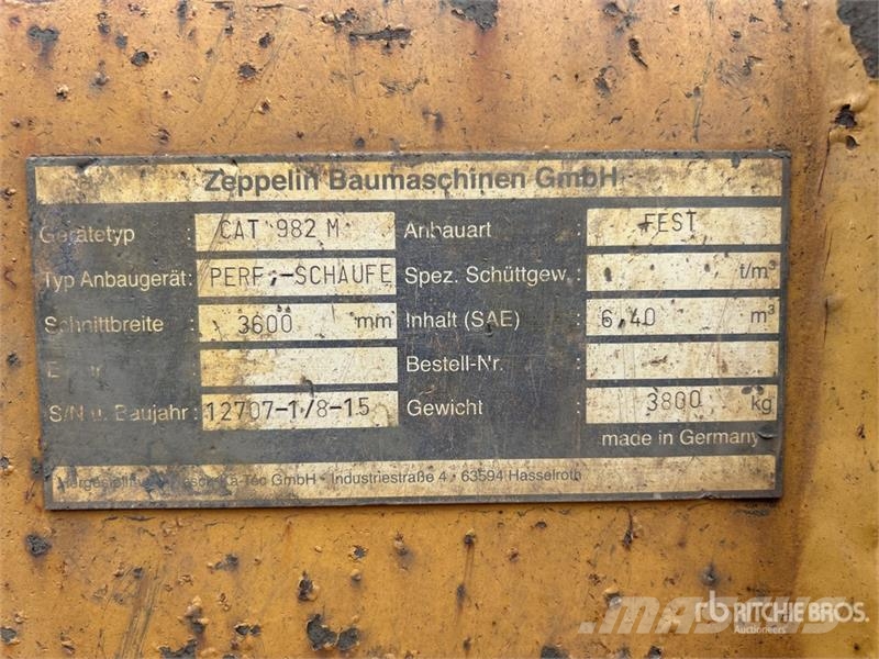CAT 982M Wheel Loader لوادر بعجل