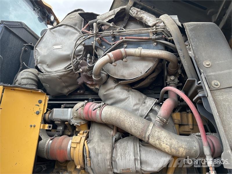 CAT 982M Wheel Loader لوادر بعجل
