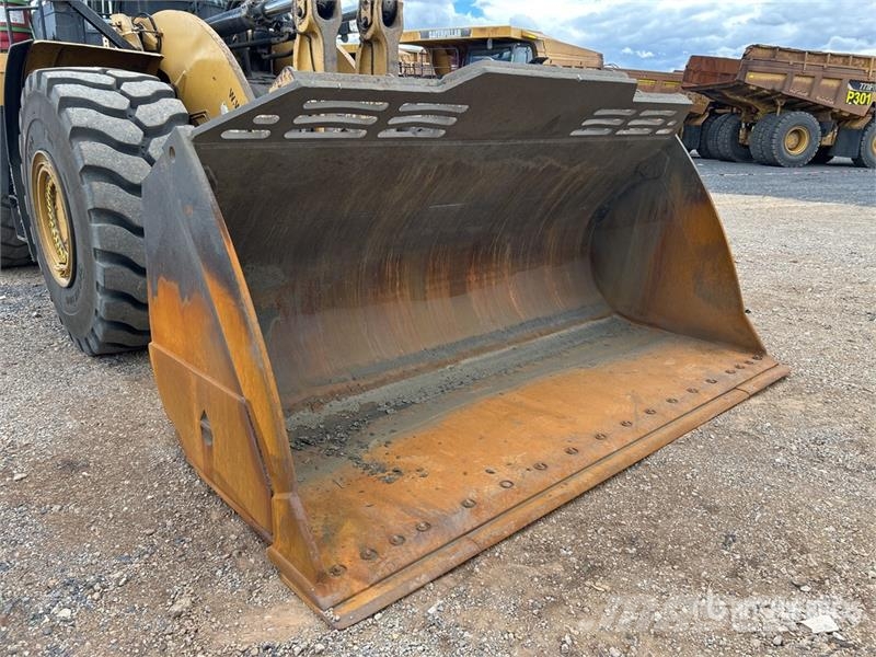 CAT 982M Wheel Loader لوادر بعجل
