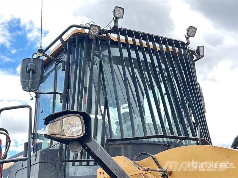 CAT 982M Wheel Loader لوادر بعجل