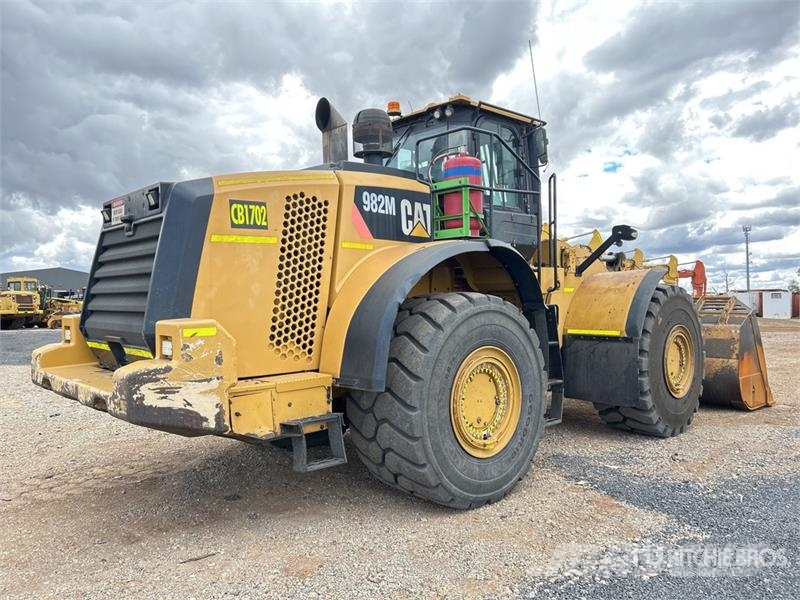 CAT 982M Wheel Loader لوادر بعجل