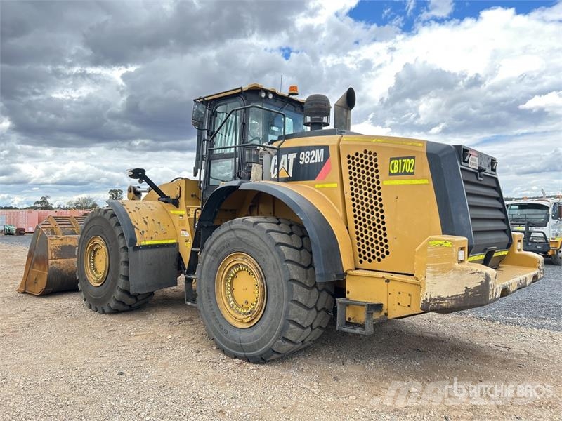 CAT 982M Wheel Loader لوادر بعجل