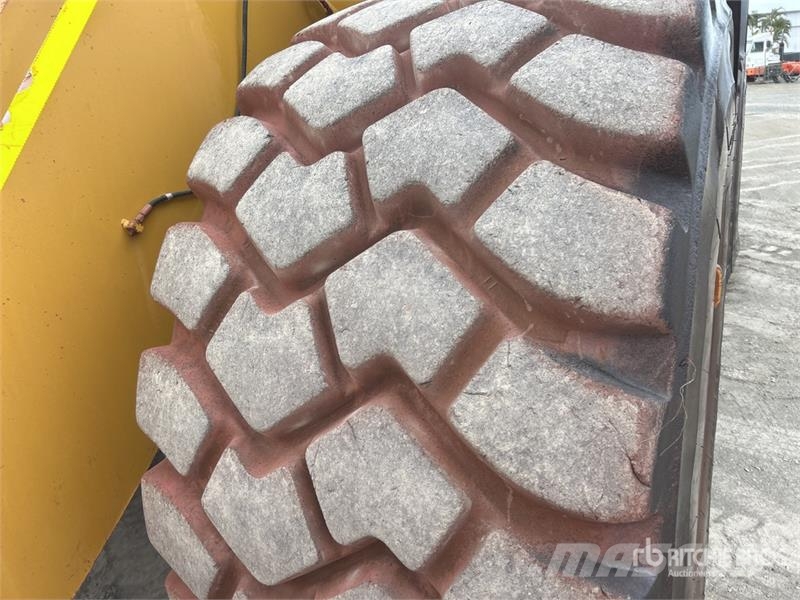 CAT 982M Wheel Loader Cargadoras sobre ruedas