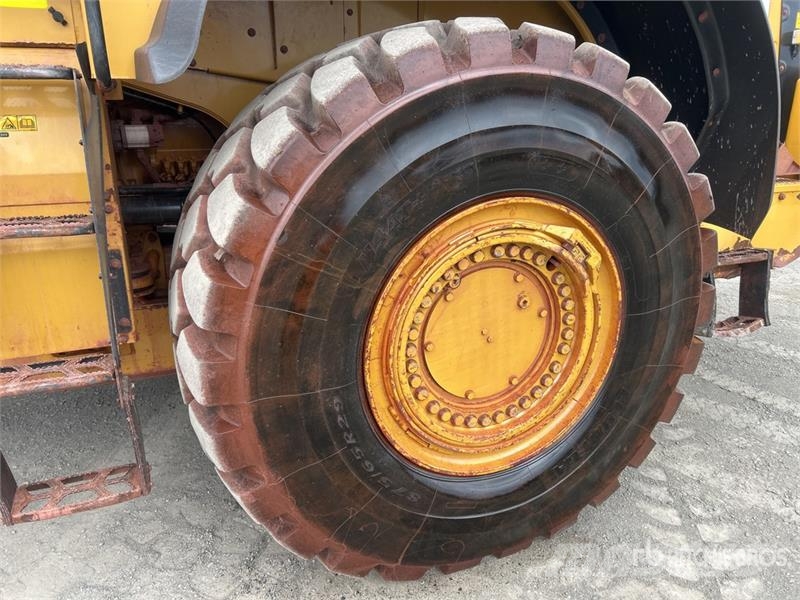 CAT 982M Wheel Loader Ładowarki kołowe