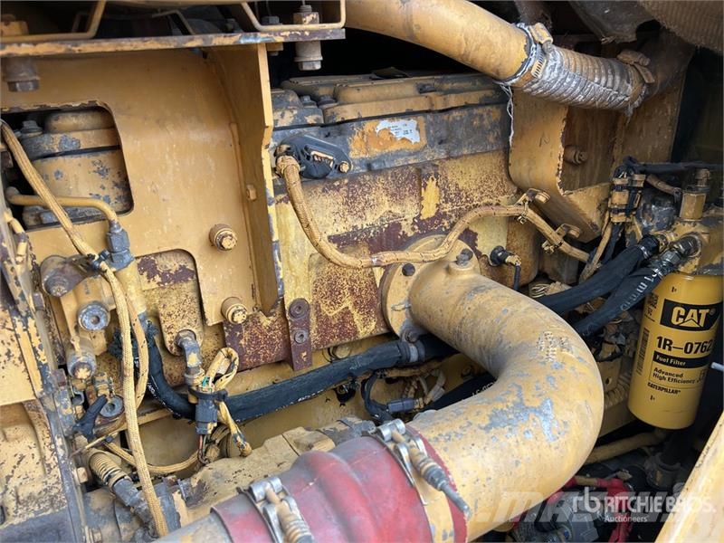 CAT 988H Rataslaadurid