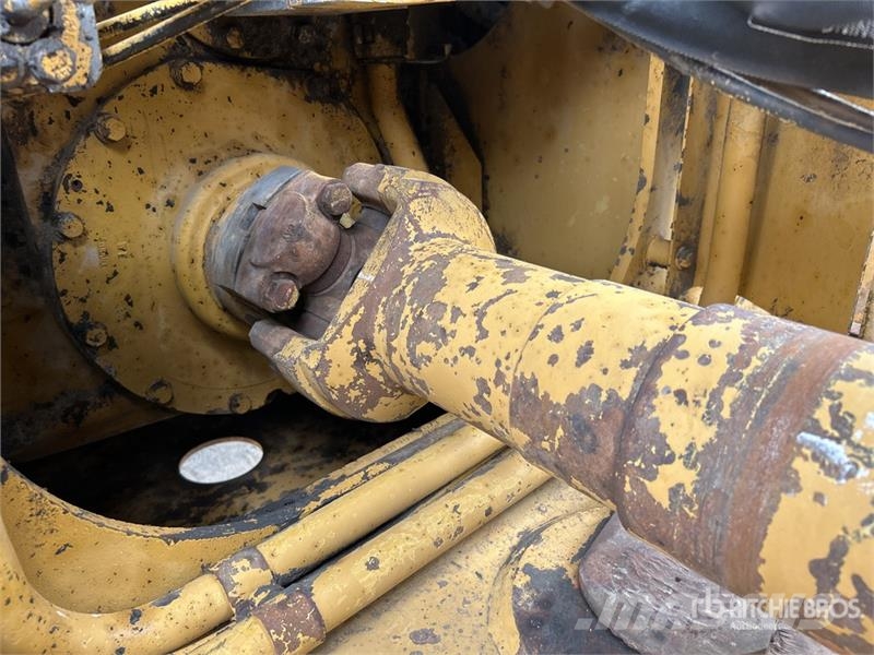 CAT 988H Rataslaadurid