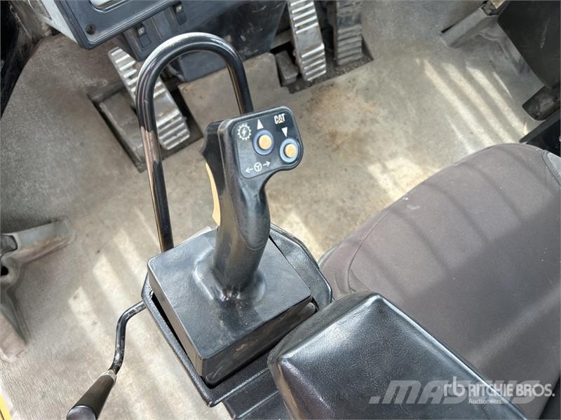 CAT 988H Rataslaadurid