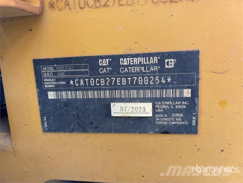 CAT CB2.7GC Double Drum Roller Tandemjyrät