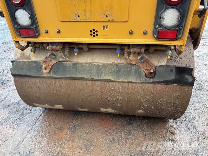 CAT CB2.7GC Double Drum Roller Tandemjyrät