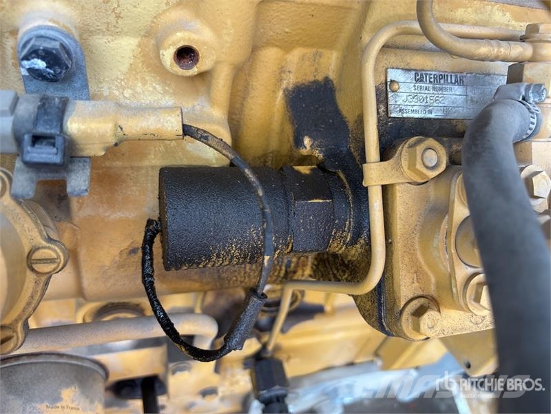 CAT CB2.7GC Double Drum Roller Tandemjyrät