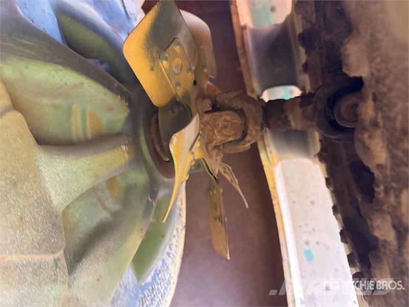 CAT CB44B Double Drum Roller Ikerdobos hengerek