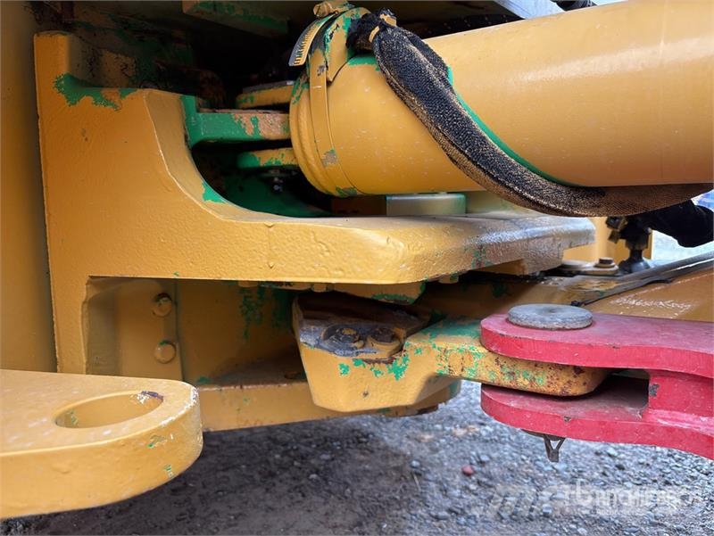 CAT CB44B Double Drum Roller Ikerdobos hengerek