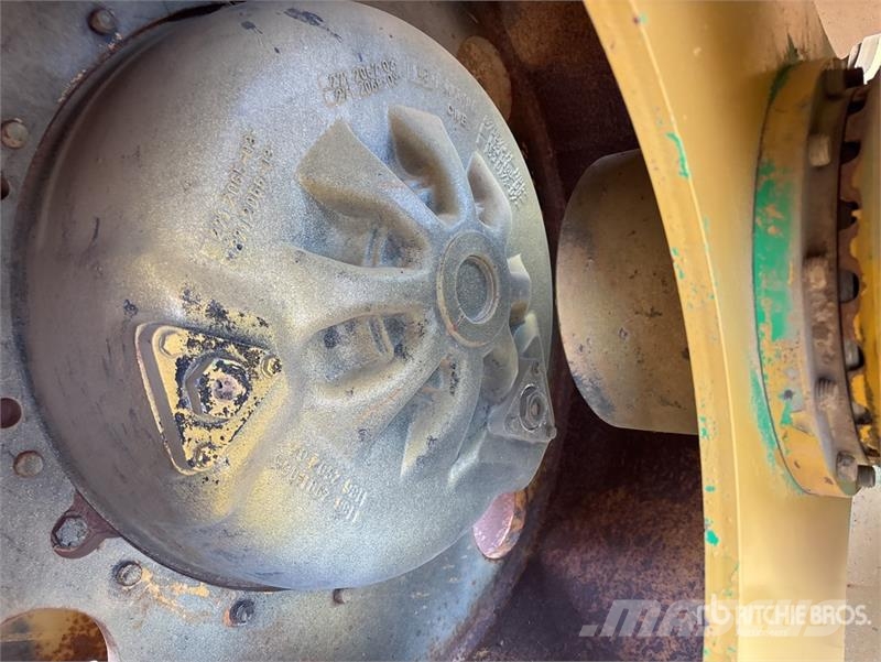 CAT CB44B Double Drum Roller Ikerdobos hengerek
