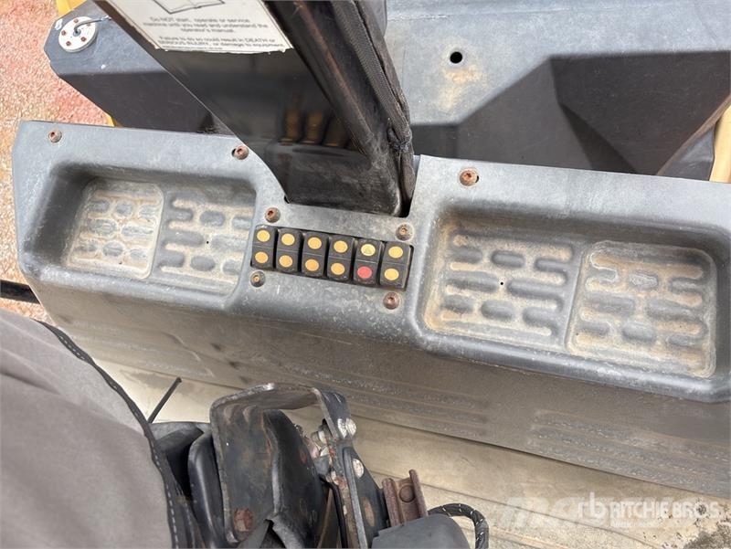 CAT CB44B Double Drum Roller Ikerdobos hengerek