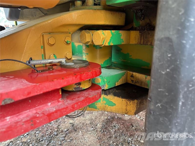 CAT CB44B Double Drum Roller Ikerdobos hengerek