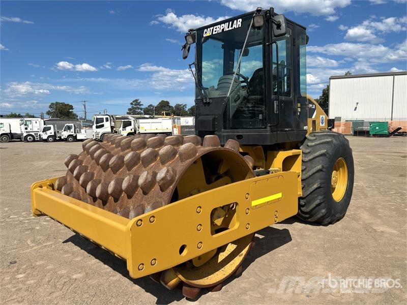 CAT CP-533E Padfoot Drum Compactor Ühe trumliga rullid