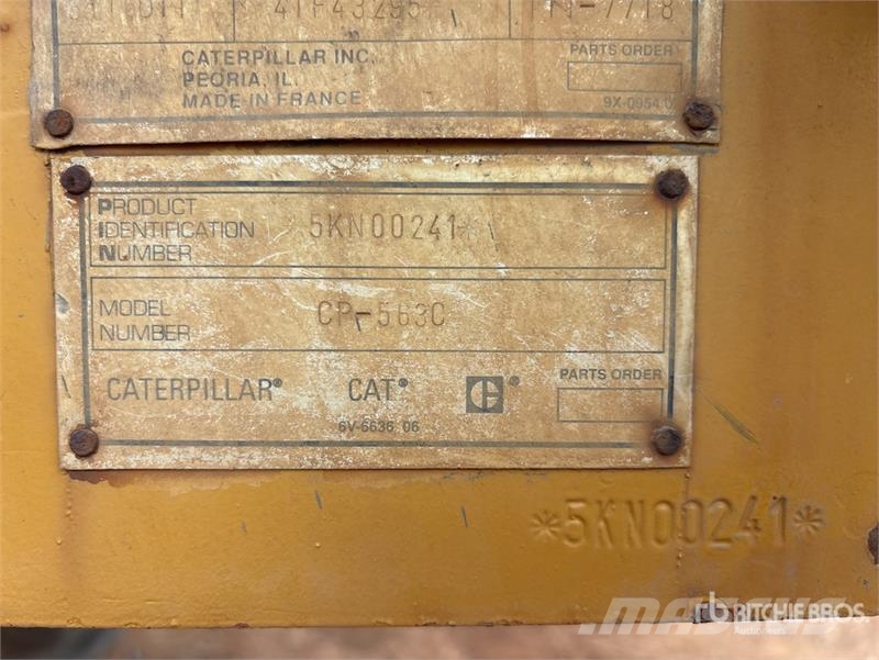 CAT CP-563C Padfoot Drum Compactor Ühe trumliga rullid