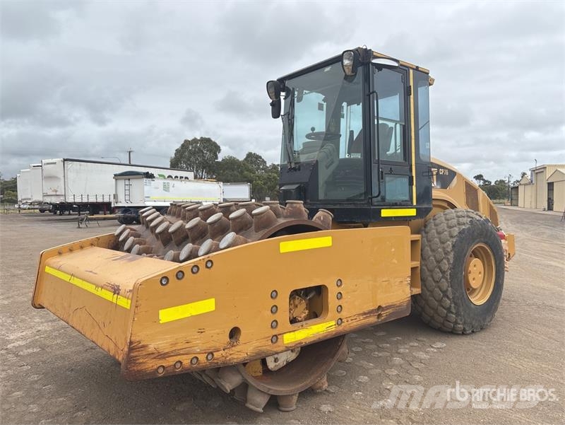 CAT CP76 Padfoot Drum Compactor مداحل أحادية الأسطوانة