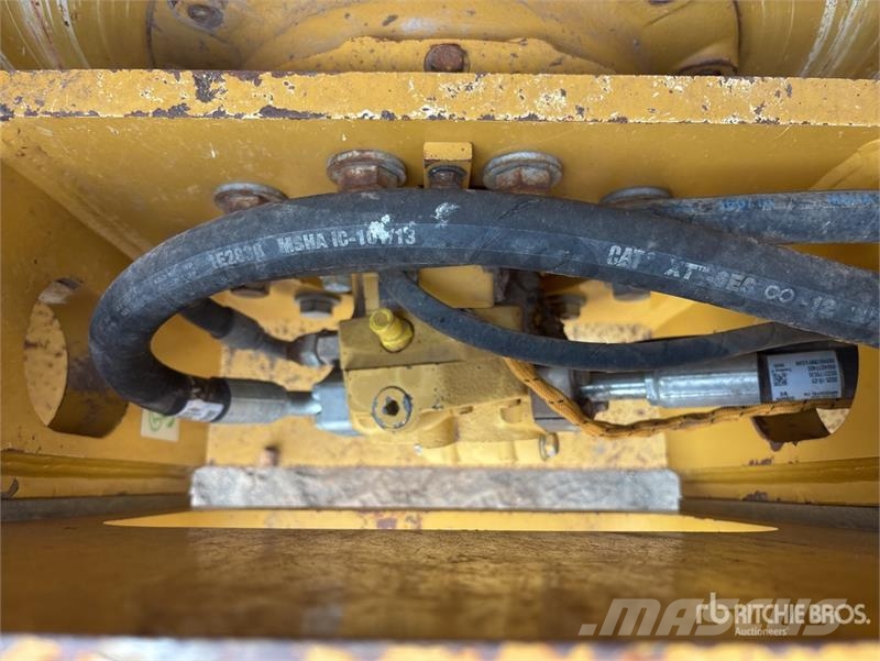 CAT CP76B Padfoot Drum Compactor Valjci sa jednim bubnjem