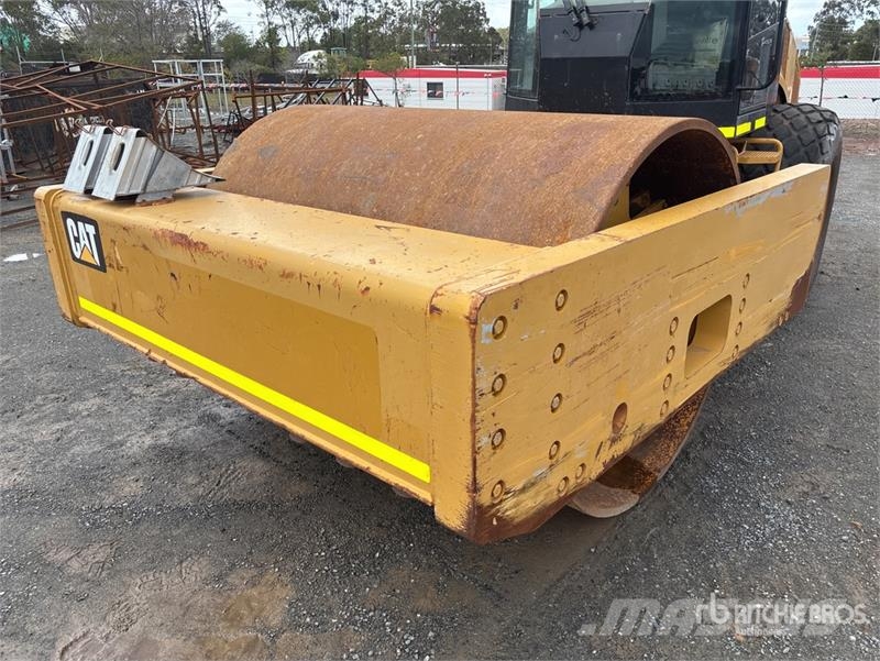 CAT CS-78B Smooth Drum Compactor 单轮压路机