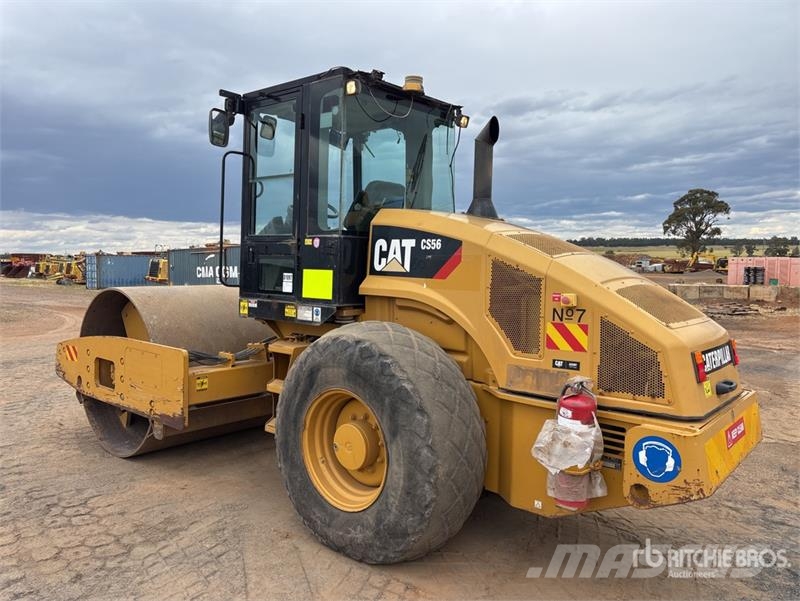 CAT CS56 Smooth Drum Compactor Ühe trumliga rullid