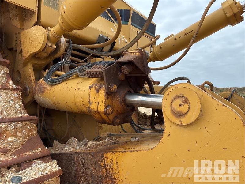 CAT D11R Crawler Dozer Buldožeri guseničari