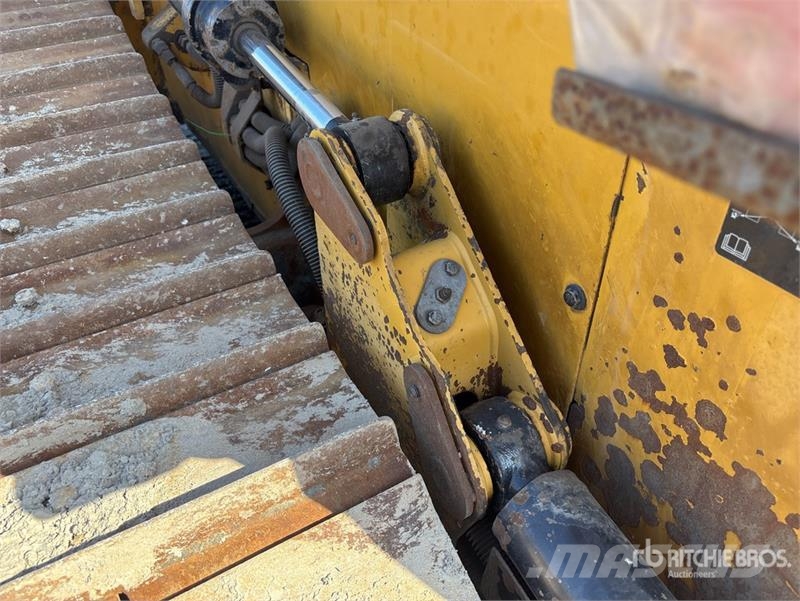 CAT D3K2 LGP lánctalpas dózerek