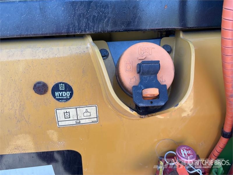 CAT D3K2 LGP lánctalpas dózerek