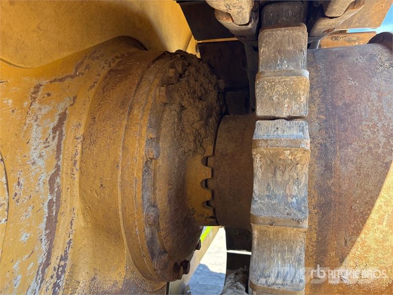 CAT D6 Bulldozer på larvebånd