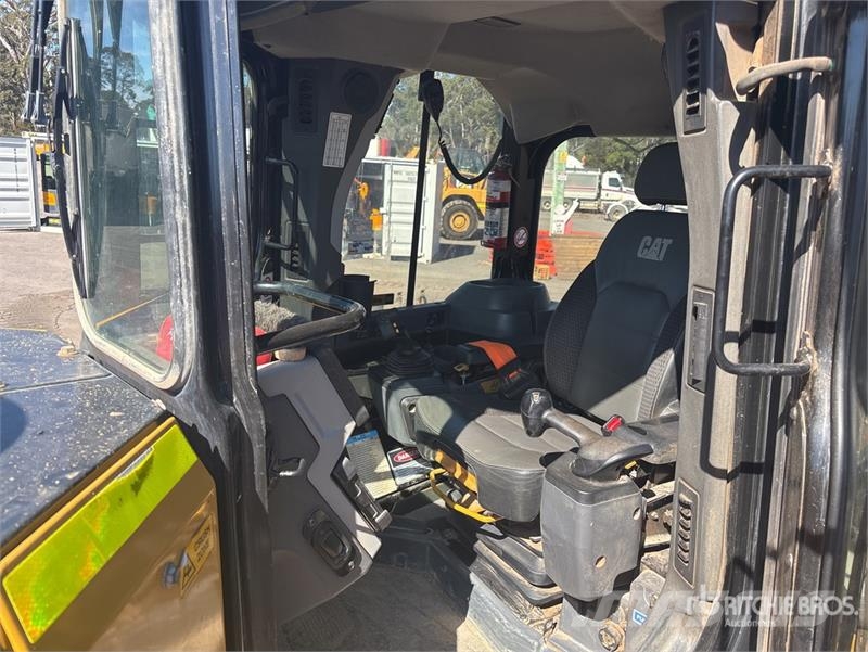 CAT D6 Bulldozer på larvebånd