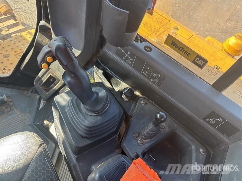 CAT D6 Bulldozer på larvebånd
