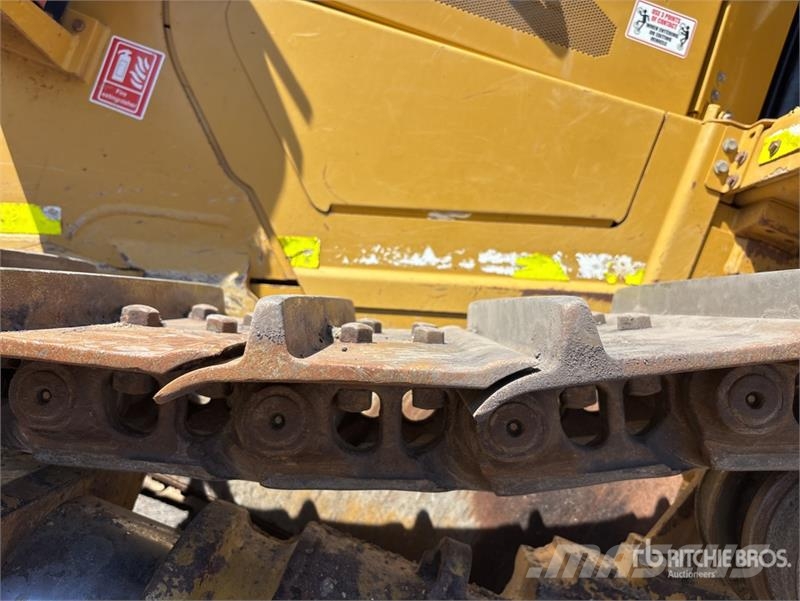 CAT D6 Bulldozer på larvebånd