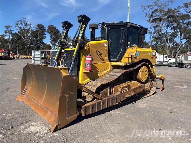 CAT D6 Bulldozer på larvebånd